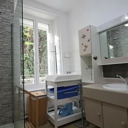 Grande Maison Jusqu'a 8 Personnes A - Fr-1-858-6 *
