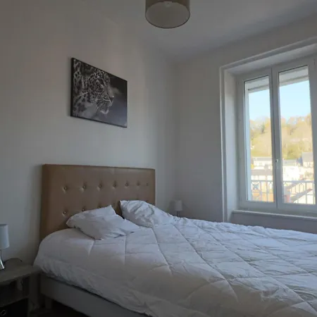 Grande Maison Jusqu'à 8 Personnes à - Fr-1-858-6 Casa de Férias La Bourboule