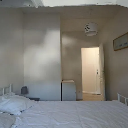 Grande Maison Jusqu'à 8 Personnes à - Fr-1-858-6 *